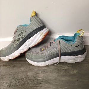 Hoka One One Bondi 6